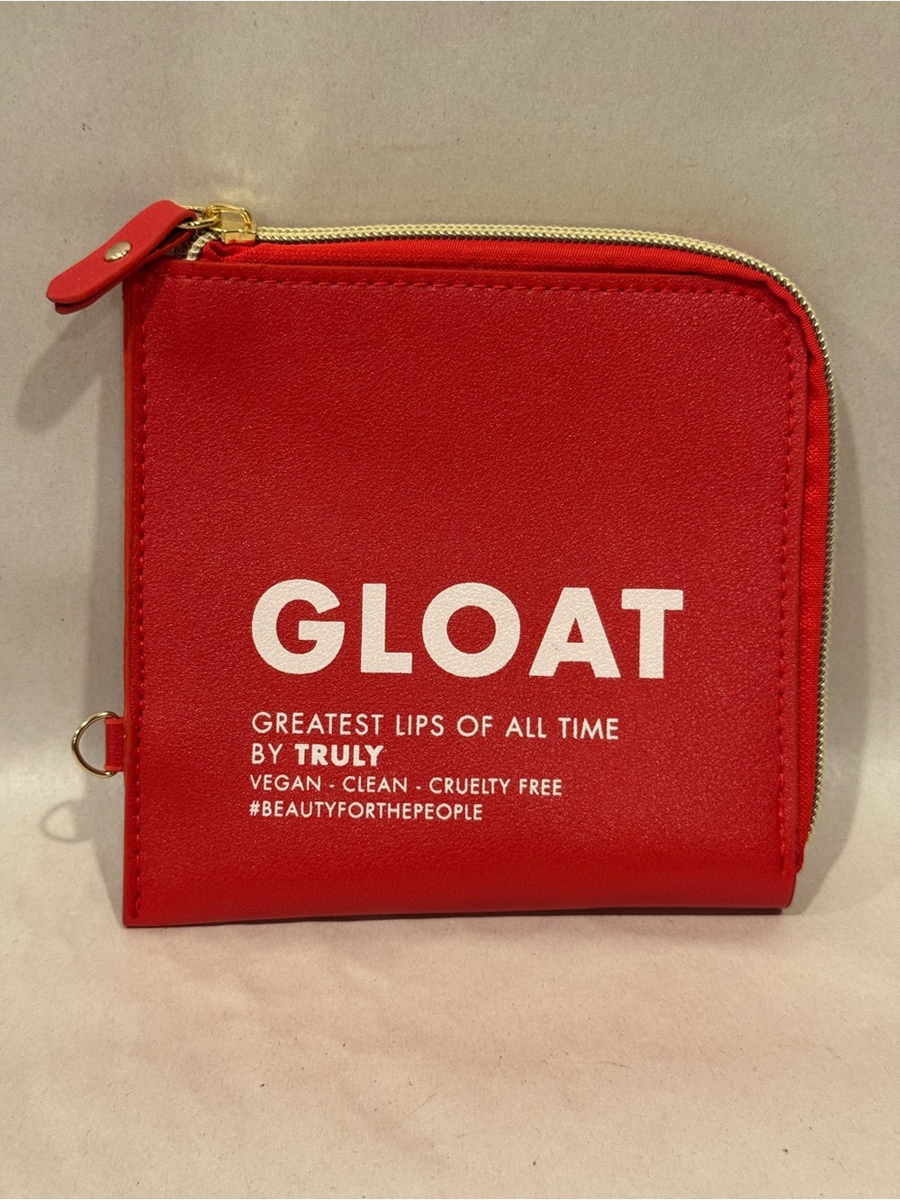 TRULYโ GLOAT Red Zip Wallet Makeup Cost- Vegan Cosmetic Pouch